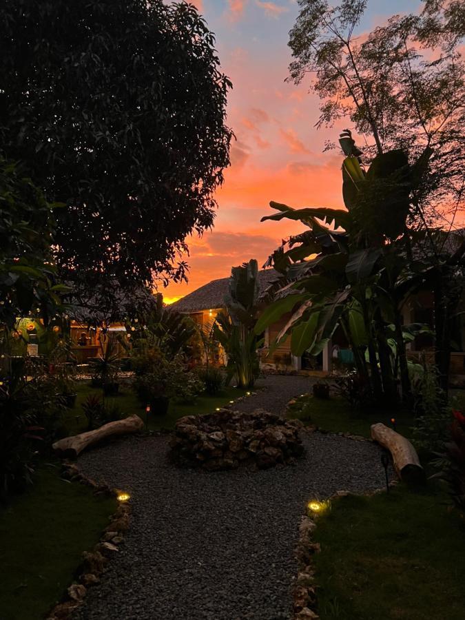 Nautilus Hostel & Hammocks Panglao Kültér fotó