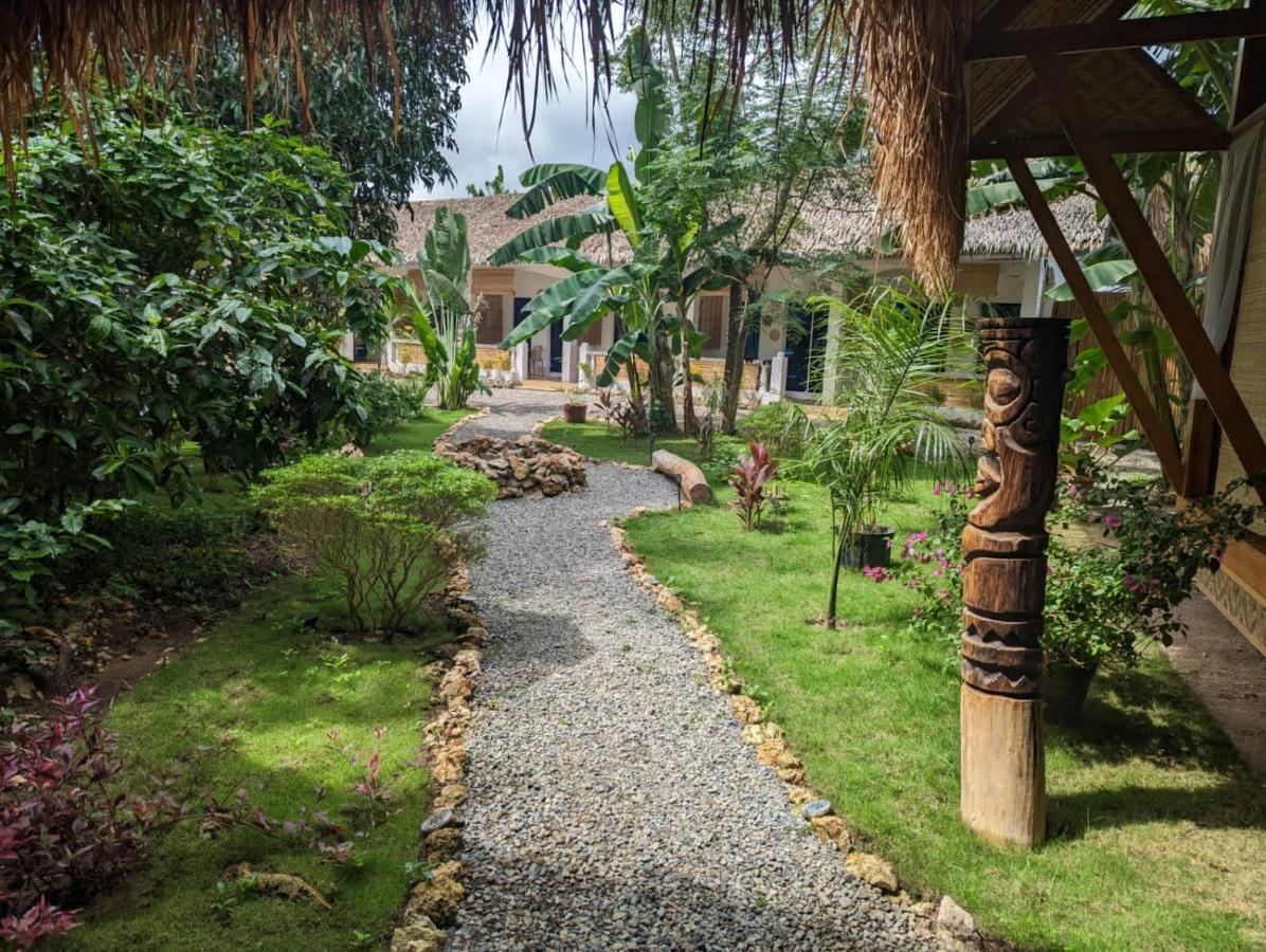 Nautilus Hostel & Hammocks Panglao Kültér fotó