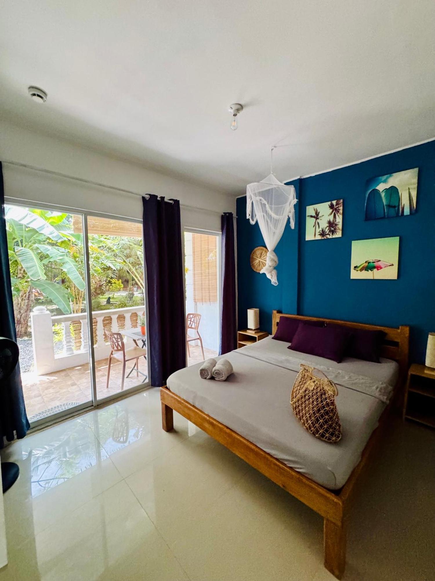 Nautilus Hostel & Hammocks Panglao Kültér fotó
